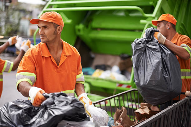 Best Garage Cleanout Services  in Dassel, MN